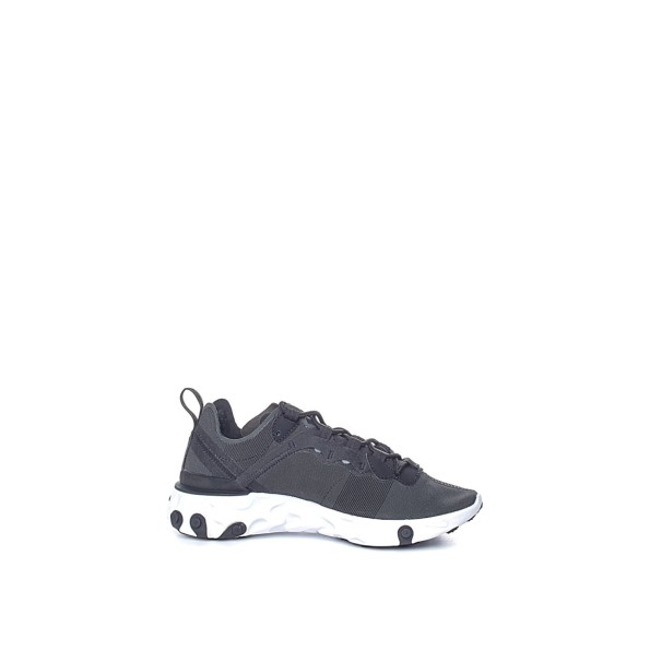 Γυναικεία παπούτσια running NIKE REACT ELEMENT 55 μαύρα-λευκά Γυναικεία