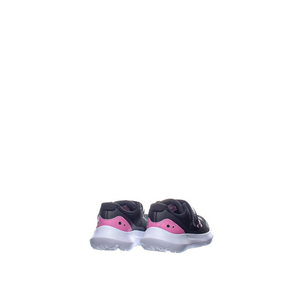 Παιδικά αθλητικά παπούτσια UNDER ARMOUR 3025014 GPS Surge 3 AC μαύρα ροζ Παιδικά